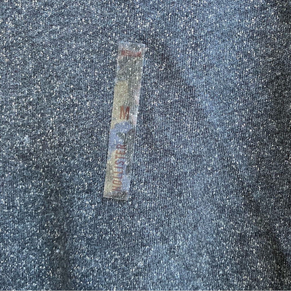 Hollister metallic gray sweater medium NWT - Picture 3 of 8